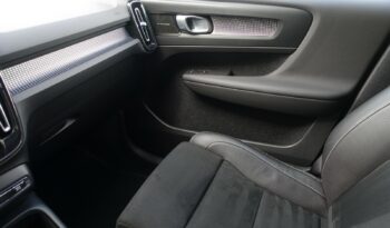 VOLVO XC 40 D4 2.0 L GEARTRONIC 190CH R-DESIGN complet