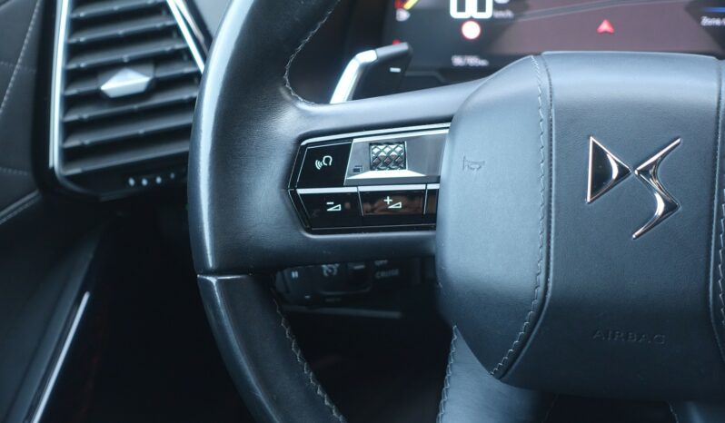 DS7 CROSSBACK HDI EAT8 130 CH SO-CHIC RIVOLI complet