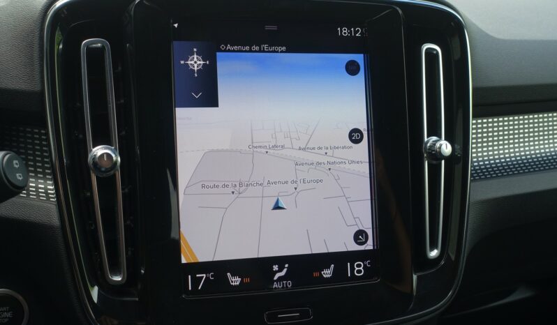 VOLVO XC 40 D4 2.0 L GEARTRONIC 190CH R-DESIGN complet