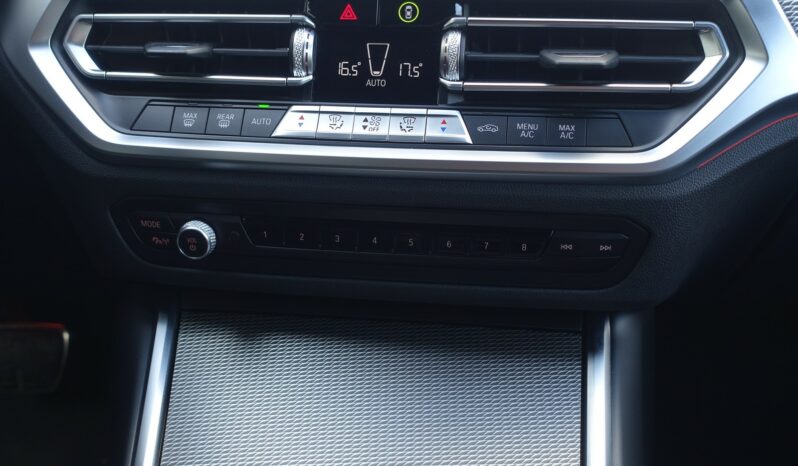 BMW 318 DA TOURING DKG SERIE 3 150 CH MHEV BVA complet