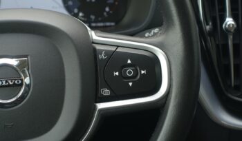 VOLVO XC 60 D4 2.0 L GEARTRONIC 163CH  MOMENTUM complet