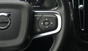VOLVO XC 40 D3 2.0 L GEARTRONIC 150CH R-DESIGN complet