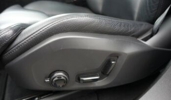 VOLVO XC 60 T6 HYBRIDE RECHARGEABLE GEARTRONIC AWD 340 CH INSCRIPTION complet