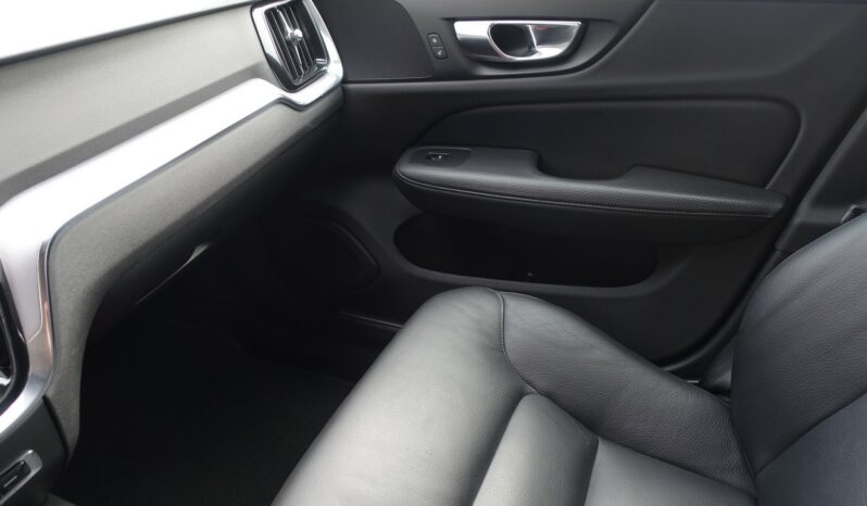 VOLVO V 60 D3 2.0 L 150CH MOMENTUM complet