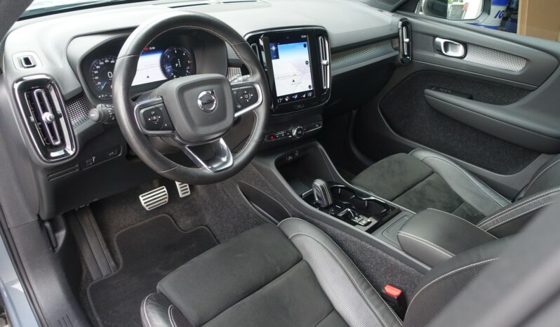 VOLVO XC 40 D3 2.0 L GEARTRONIC 150CH R-DESIGN complet