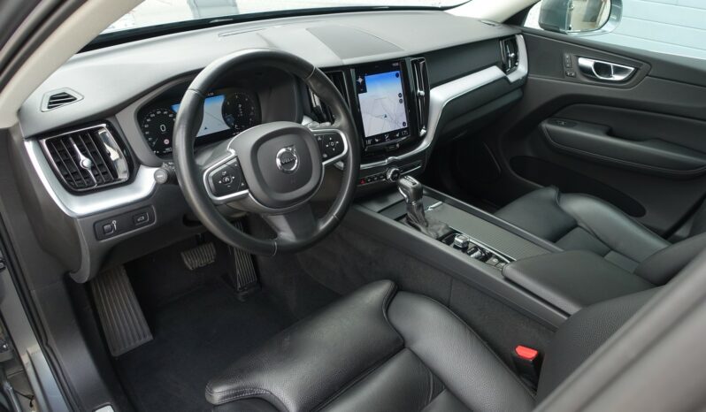 VOLVO XC 60 D4 2.0 L GEARTRONIC 163CH  MOMENTUM complet
