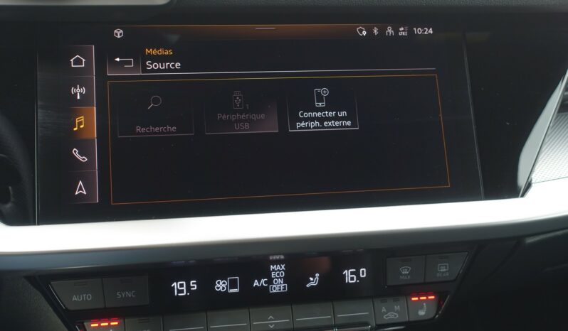 AUDI A3 SPORTBACK 45 COMPETITION TFSI E TRON S-TRONIC 245 CH HYBRIDE RECHARGEABLE  S-LINE complet