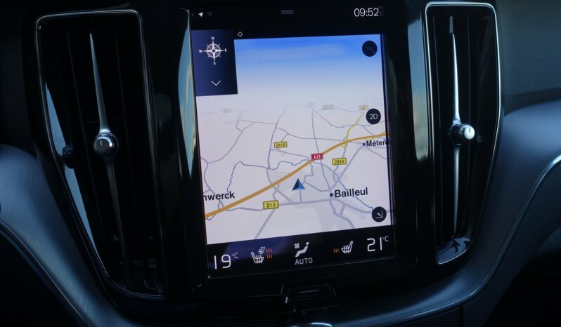 VOLVO XC 60 B4 2.0 L GEARTRONIC 197 CH MHEV MOMENTUM complet
