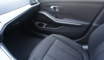 BMW 318 DA TOURING DKG SERIE 3 150 CH MHEV BVA complet