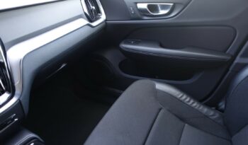 VOLVO V 60 T6 AWD HYBRIDE RECHARGEABLE GEARTRONIC PHEV 340 CH  MOMENTUM complet
