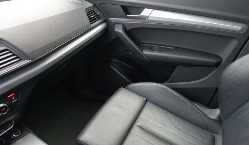 AUDI Q5 35 TDI 163 CH S-TRONIC SPORT complet