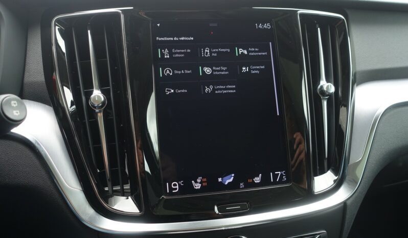 VOLVO V 60 D3 2.0 L  150CH MOMENTUM complet