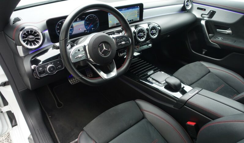 MERCEDES CLA 250 E SHOOTING BRAKE 262 CH EQ POWER HYBRIDE RECHARGEABLE 8G-DCT  AMG-LINE complet