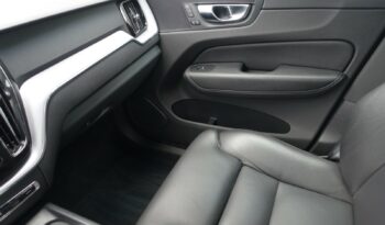 VOLVO XC 60 D4 2.0 L GEARTRONIC 163CH  MOMENTUM complet