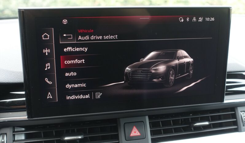 AUDI A4 BERLINE 30 TDI S-TRONIC MHEV S-LINE complet