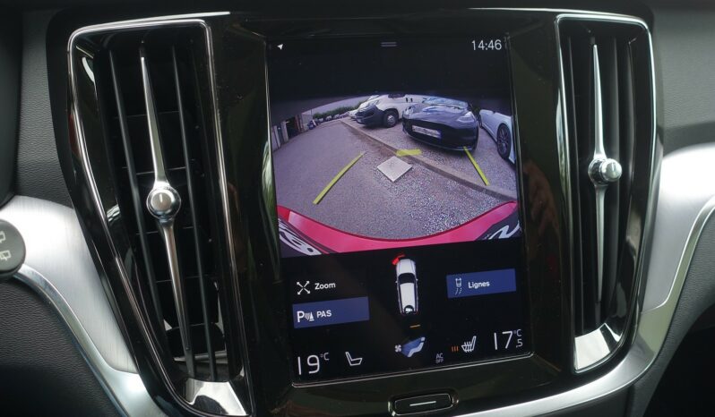 VOLVO V 60 D3 2.0 L  150CH MOMENTUM complet
