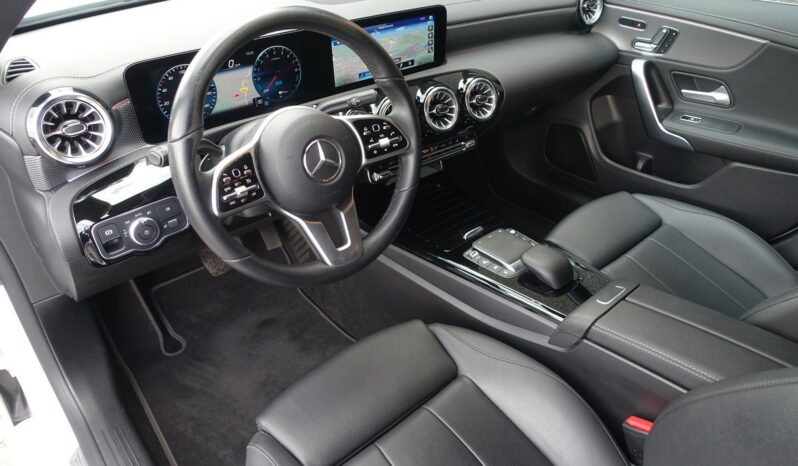 MERCEDES CLA 250 E 262 CH EQ POWER HYBRIDE RECHARGEABLE 8G-DCT complet