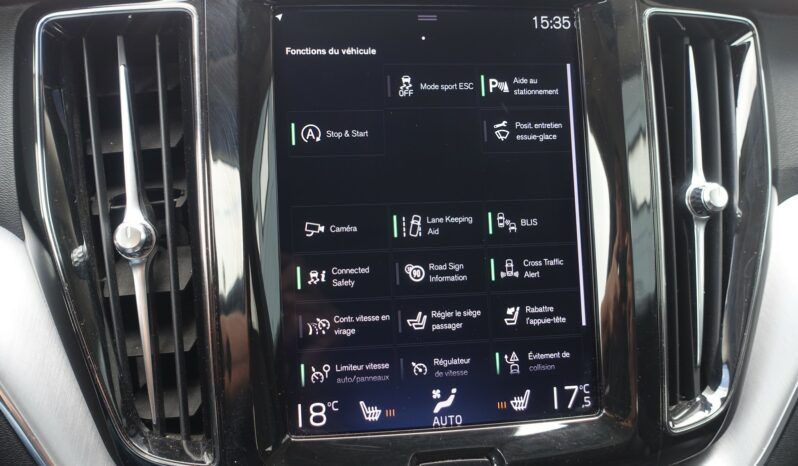 VOLVO XC 60 D4 2.0 L GEARTRONIC 163CH  MOMENTUM complet