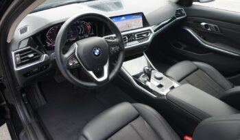 BMW 318 DA TOURING DKG SERIE 3 150 CH MHEV BVA complet