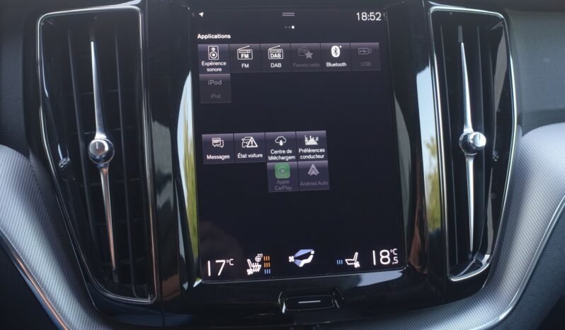 VOLVO XC 60 T8 AWD TWIN ENGINE HYBRIDE RECHARGEABLE GEARTRONIC 390 CH  R-DESIGN complet