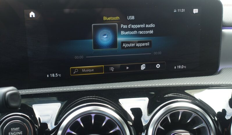 MERCEDES CLASSE CLA SHOOTING BRAKE 200 D 150 CH PHASE 2 AMG-LINE complet