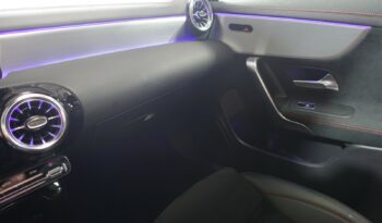 MERCEDES CLASSE CLA SHOOTING BRAKE 200 D 150 CH PHASE 2 AMG-LINE complet