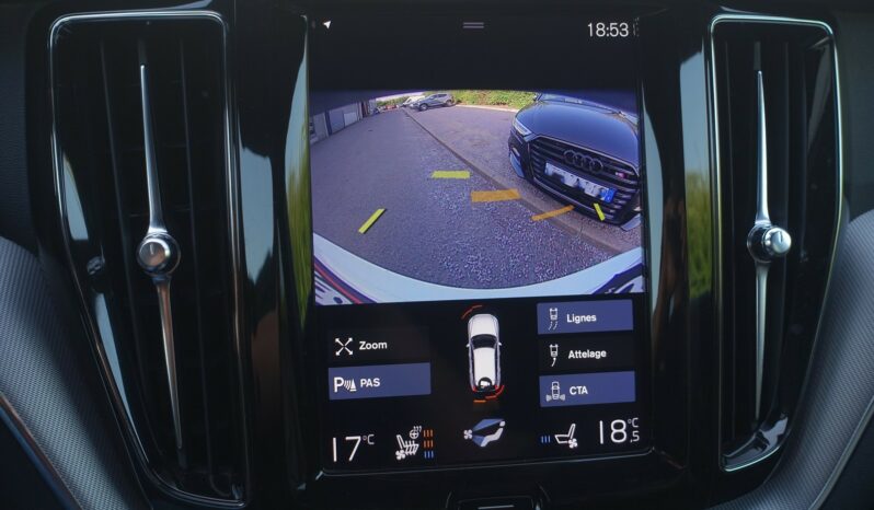 VOLVO XC 60 T8 AWD TWIN ENGINE HYBRIDE RECHARGEABLE GEARTRONIC 390 CH  R-DESIGN complet