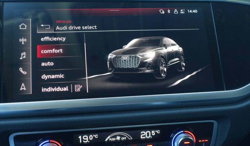 AUDI Q3 35 TDI 150 CH S-TRONIC  S-LINE complet