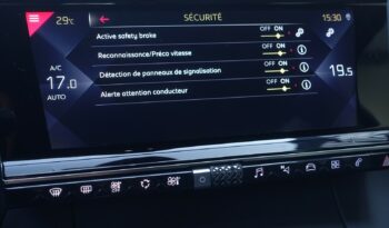 DS7 CROSSBACK HDI EAT8 130 CH SO-CHIC RIVOLI complet
