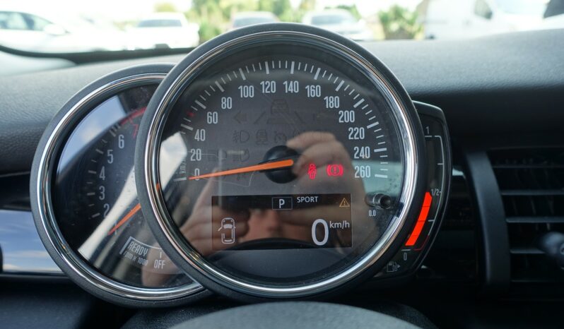 MINI COOPER 1.5L 136 CH BVA 7 5 PORTES complet