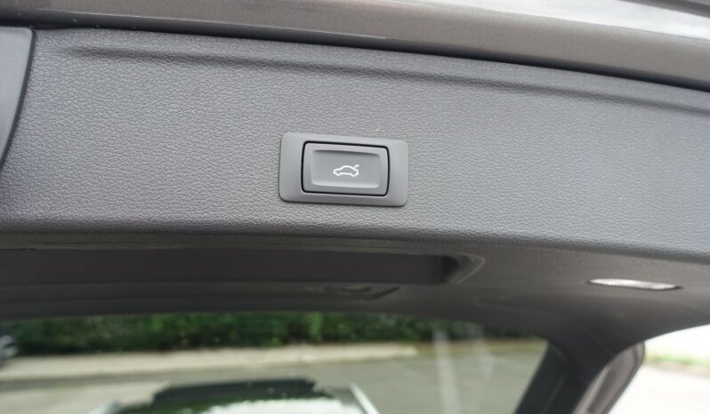 AUDI A4 AVANT 35 TDI MHEV PHASE 2 S-TRONIC 163 CH complet