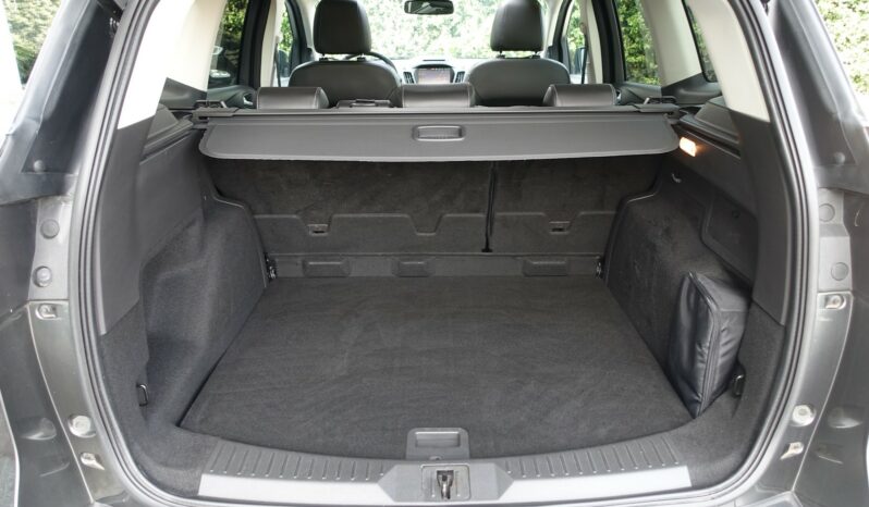 FORD KUGA 2.0 TDCI 16V 120 CH TITANIUM complet