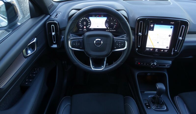 VOLVO XC 40 D3 2.0 L 150 CH R-DESIGN complet