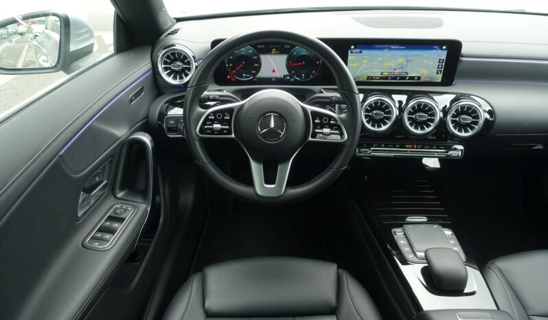 MERCEDES CLA SHOOTING BRAKE 180 D 8G-DCT complet