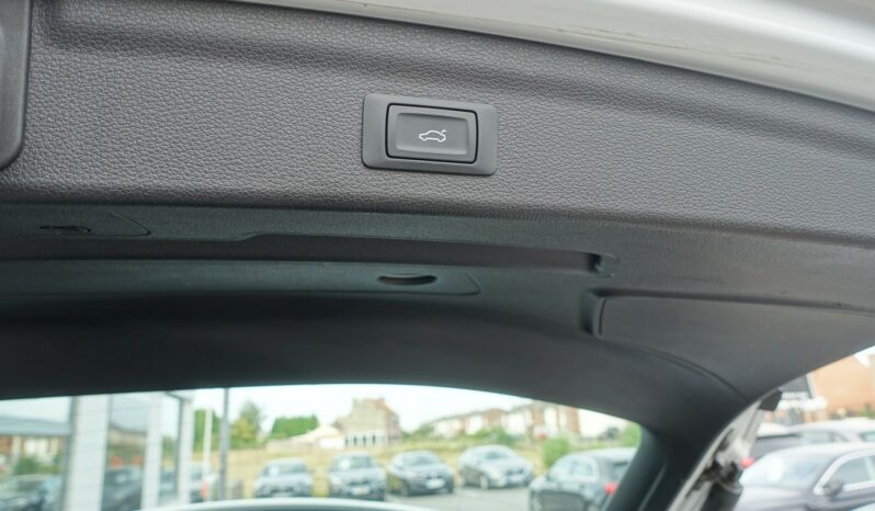 AUDI Q3 35 TDI 150 CH S-TRONIC  S-LINE complet