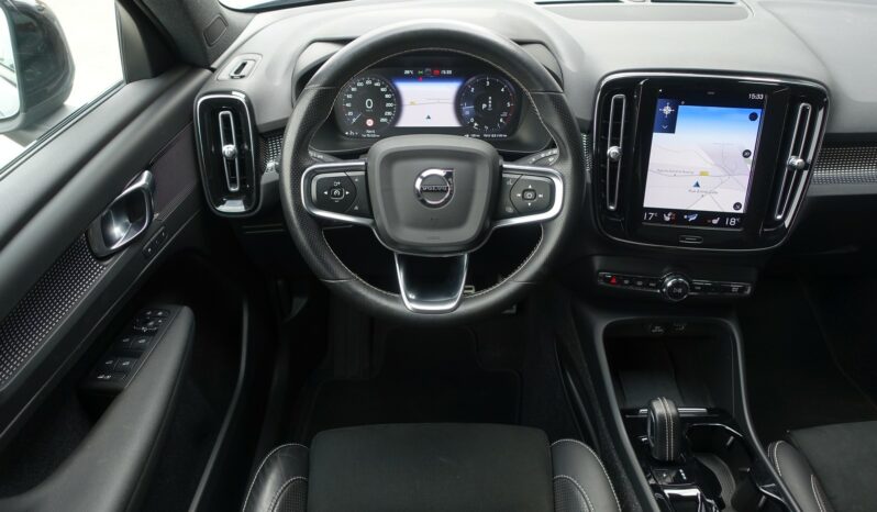 VOLVO XC 40 D3 2.0 L GEARTRONIC 150CH R-DESIGN complet