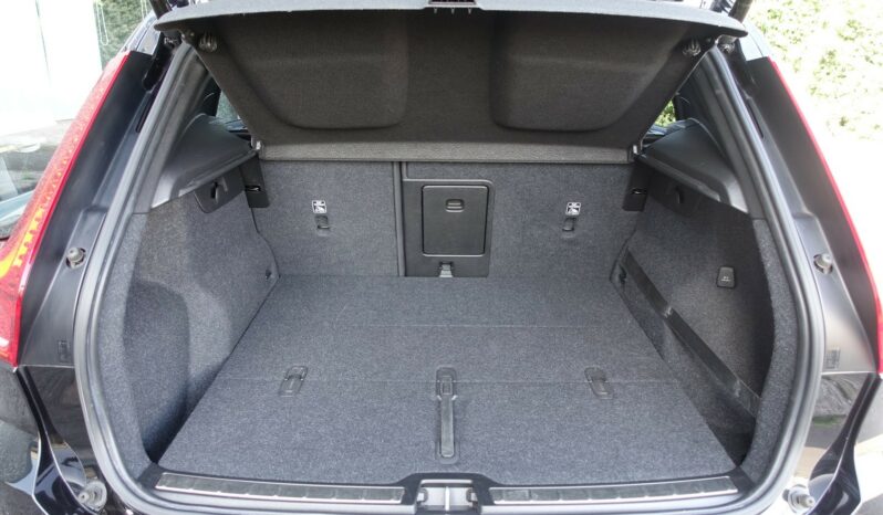 VOLVO XC 40 D3 2.0 L GEARTRONIC 150CH R-DESIGN complet