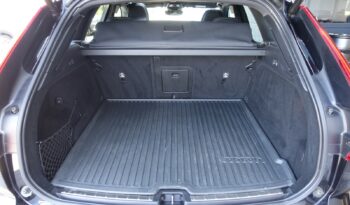 VOLVO XC 60 B4 D5 2.0L GEARTRONIC 197CH MHEV PHASE 2 R-DESIGN complet