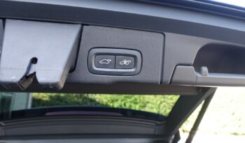 VOLVO XC 60 B4 2.0 L GEARTRONIC 197 CH MHEV MOMENTUM complet