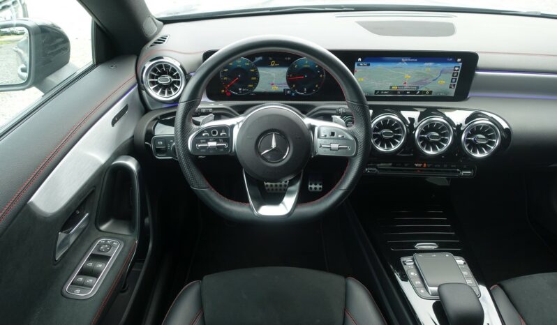 MERCEDES CLASSE CLA SHOOTING BRAKE 200 D 150 CH PHASE 2 AMG-LINE complet