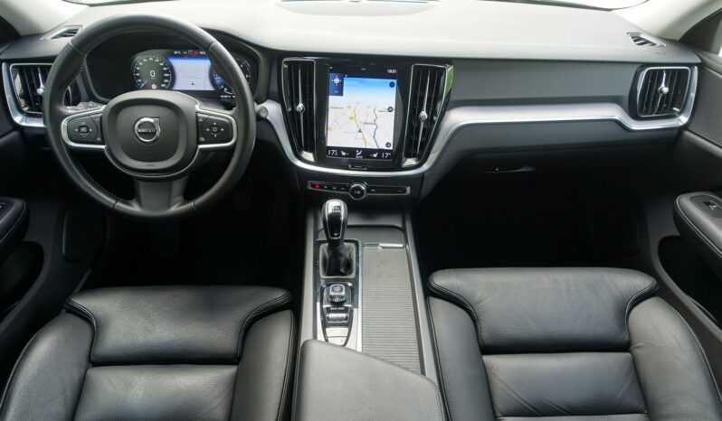 VOLVO V 60 D3 2.0 L  150CH MOMENTUM complet