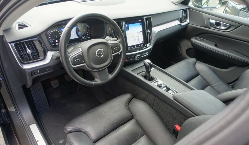 VOLVO V 60 D3 2.0 L  150CH MOMENTUM complet