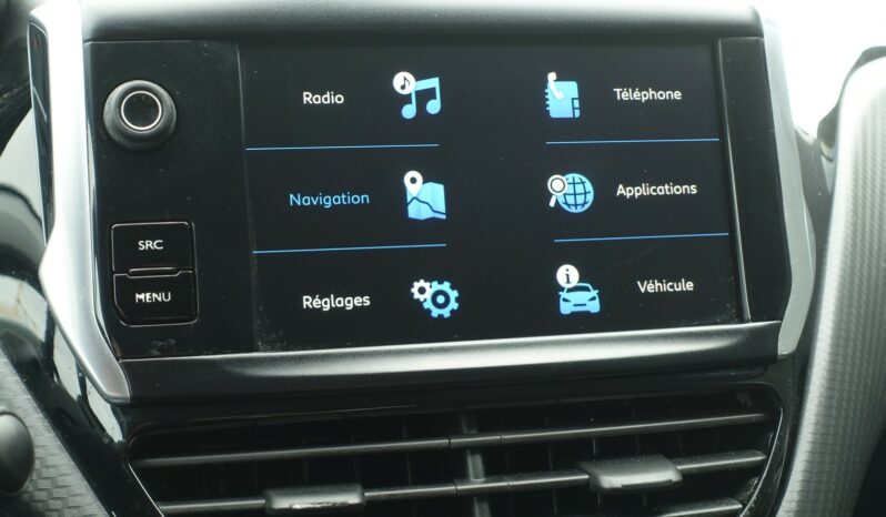 PEUGEOT 2008 1.5 L BLUEHDI 102 CH  ALLURE complet