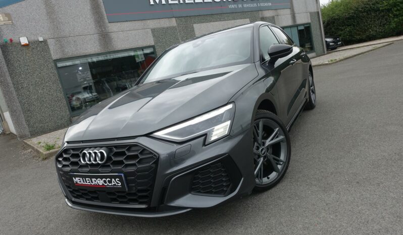 AUDI A3 SPORTBACK 45 COMPETITION TFSI E TRON S-TRONIC 245 CH HYBRIDE RECHARGEABLE  S-LINE complet