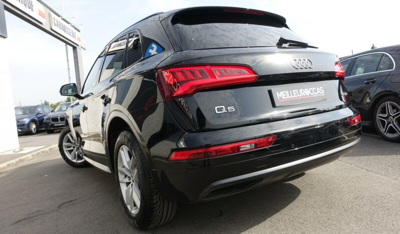 AUDI Q5 35 TDI 163 CH S-TRONIC SPORT complet