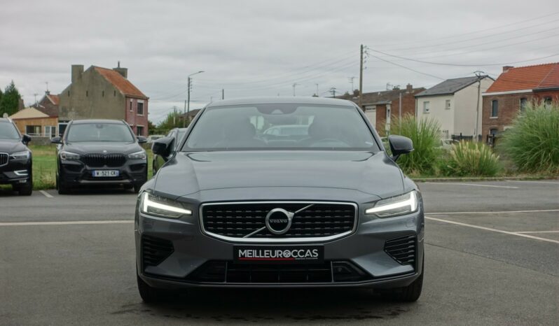 VOLVO S 60 T8 AWD GEARTRONIC 303CH + 87 CH HYBRIDE RECHARGEABLE R-DESIGN complet