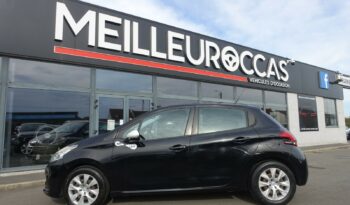 PEUGEOT 208 1.6L HDI 75CH 5 PORTES  LIKE complet