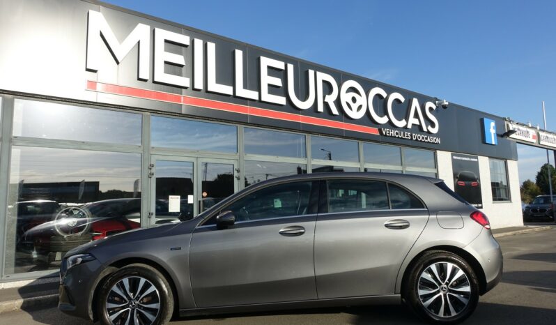 MERCEDES CLASSE A 250 E 8G-DCT 262 CH HYBRIDE RECHARGEABLE 8G-DCT complet