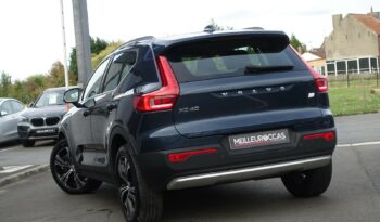 VOLVO XC 40 T4 HYBRIDE RECHARGEABLE GEARTRONIC 211 CH ( 129 CH + 82 CH ) INSCRIPTION complet