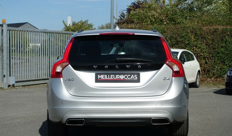 VOLVO V60 1 PHASE 2.0L TDI D4 GEARTRONIC 190CH  MOMENTUM complet
